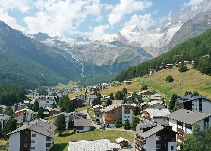 Kuscheliges Nest Fuer Zwei: Guenstiges In Den Schweizer Alpen Daire Saas Fee